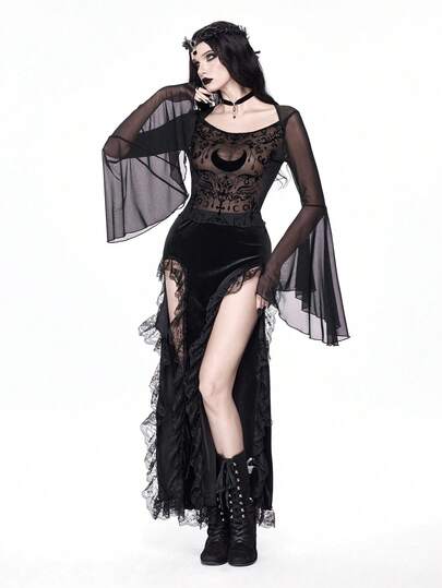 Goth بلوزة شفافة مطرزة بنقشة الكرمة والقمر بطراز قصر عتيق داكن للنساء