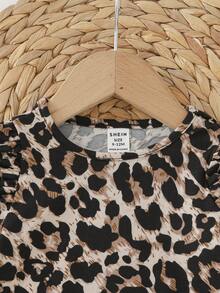 SHEIN 新生女宝宝秋冬针织弹力可爱豹纹长袖连体衣 - 彩色 - 查看 3