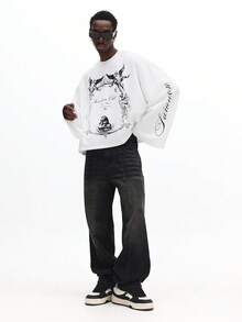 SUMWON Men T-Shirts,Printed Long Sleeve T-Shirt - Fresh White Design With Cool Racing Elements, Comfortable And Breathable, Perfect For Street Fashion And Everyday Casual Wear, Must-Have Fashion Item - White - View 2