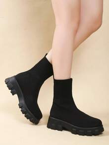Women Ankle Boots & Booties - Black - View 6