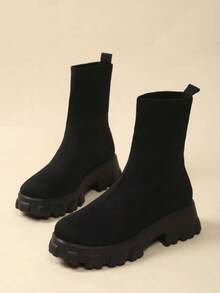 Women Ankle Boots & Booties - Black - View 3