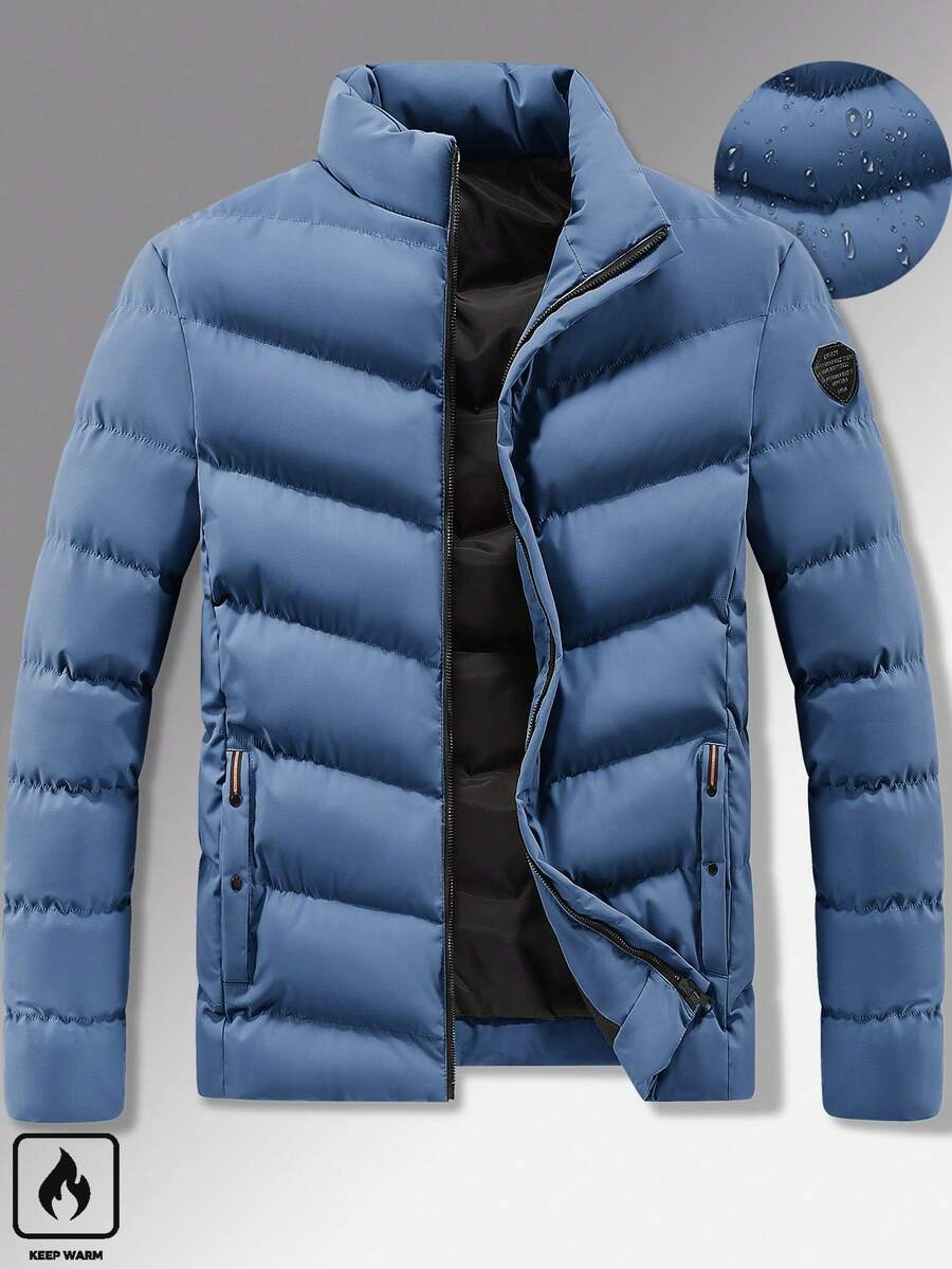 Manfinity Homme 宽松纯色简约男士日常拉链长袖羽绒服,适合秋冬季穿着,可用于日常休闲、周末旅行、户外活动、探险旅行、轻松的工作环境或半正式场合,也是送给男友/丈夫、周年纪念日或圣诞节的理想礼物。 - 霧霾藍 - 查看 1
