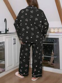 SweetSlumber Sweet Heart Print Contrast Color Lapel Long Sleeve Plus Size Pajama Set, Fall & Winter Clothes - Multicolor - View 2