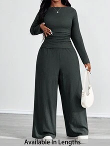 SHEIN PETITE CURVE مجموعة ملابس علوية كم طويل بطيات وبنطال ذو جيوب بنمط مزخرف للمقاسات الكبيرة، لونها بني 2 قطعة - رمادي - مشاهدة 1