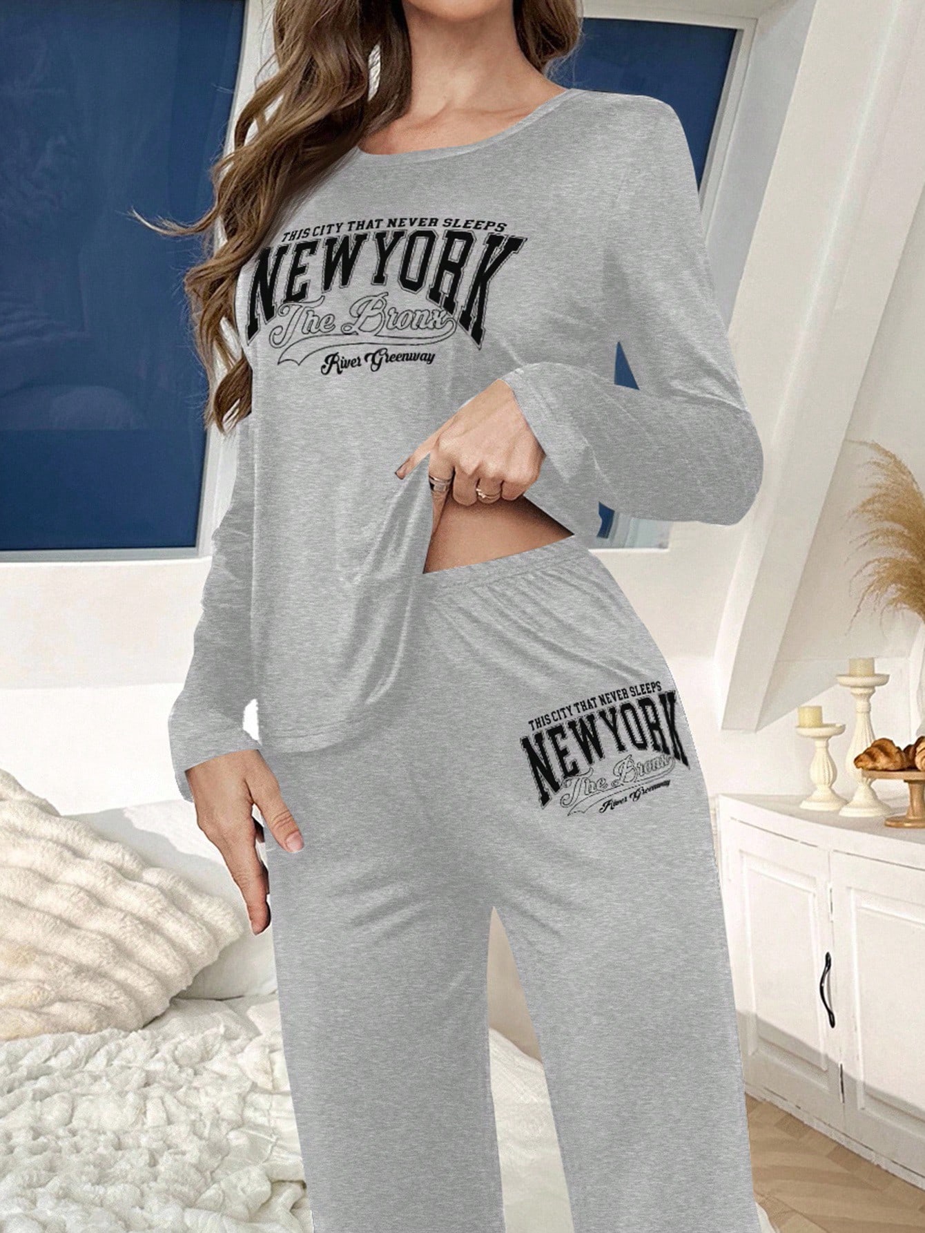 طقم بيجامة نسائية مكون من ملابس علوية كم طويل وبنط...