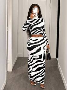 Zolique Bộ 2 món/Bộ áo len cổ lọ ngắn tay và chân váy in họa tiết động vật thời trang dành cho nữ - trắng - Xem 4