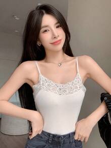 DAZY 女士撞色蕾丝罗纹修身吊带背心 - 白色 - 查看 6