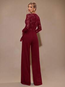 SHEIN BAE Bộ đồ liền thân ren đen dài tay cổ chữ V sâu, đồ lót nữ thanh lịch, thích hợp cho các buổi hẹn hò hàng ngày, đi chơi, tiệc tùng, thiết kế ống rộng bất đối xứng, bộ đồ liền thân duyên dáng cho mùa thu/đông - Màu Đỏ Sâu - Xem 2