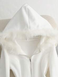 Franclia Women's Autumn/Winter Sweatshirt, Pure White, Hooded, Thermal Lined, Slim Fit, Short Style, Casual, Elegant, Winter