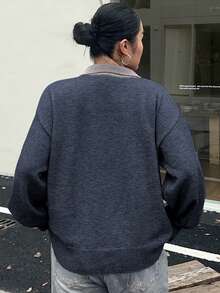 Dazy Plus كنزة صوفية كروشيه فضفاضة بطبعات حرفية ملونة وياقة طاقم، كاجوال للنساء، خريف/شتاء - أزرق بحري - مشاهدة 2