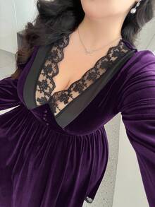 Flirla 优雅V领蕾丝拼布腰部公主长袖连衣裙 - 紫色 - 查看 5