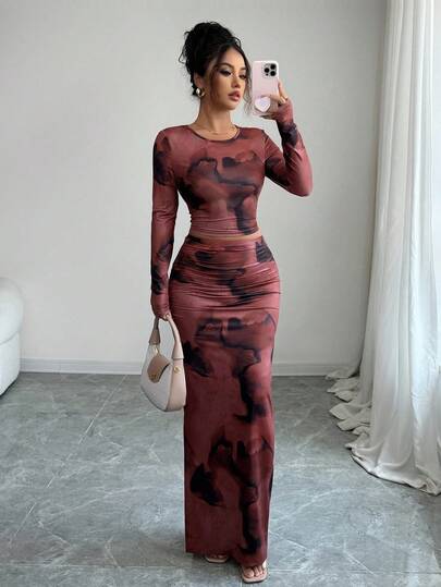 EMERY ROSE Plus Size Women Tie-Dye Print Crew Neck Long Sleeve Top And Fitted Midi Skirt Set