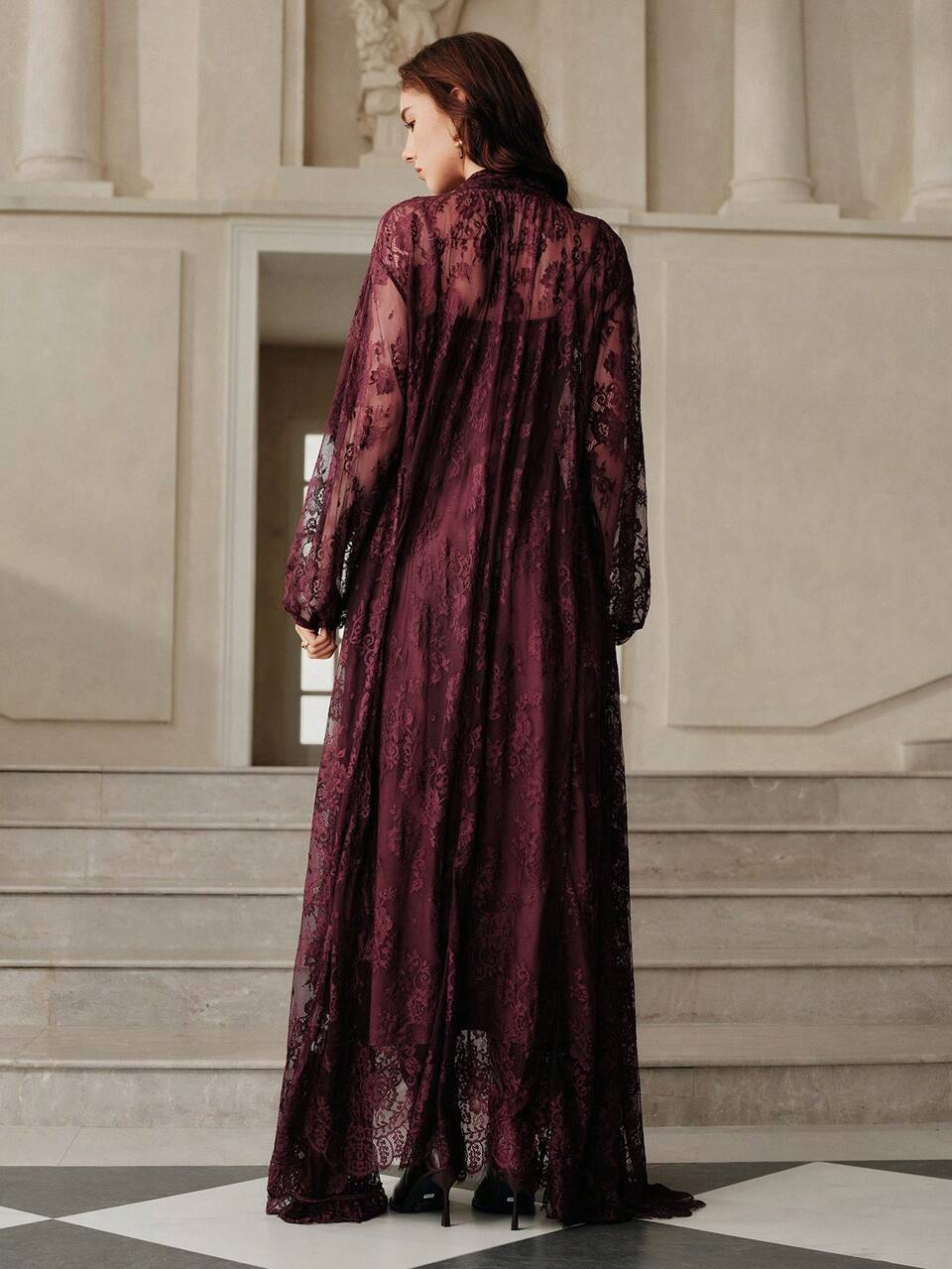 Anewsta Autumn/Winter Burgundy Bow Tie Lace Long Dress Women's French Vintage Lantern Sleeve High Waist A-Line Atmosphere Long Dress Suitable For Wedding Guest, Birthday Party, Travel Photography, Light Social Gathering Wear