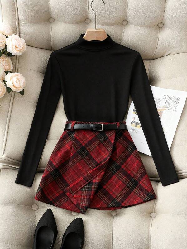 GlowEve Red Plaid Skirt, Fashionable And Elegant Women's Outfit For Christmas, Halloween, New Year. Can Be Paired With Any Solid-Color Knit Tight Long Sleeve Top, T-Shirt, Blouse As A Versatile Casual Or Work Outfit. Vintage French Style Fitted Plaid Skort With Belt, Suitable For Graduation, Commute, Casual Occasions.