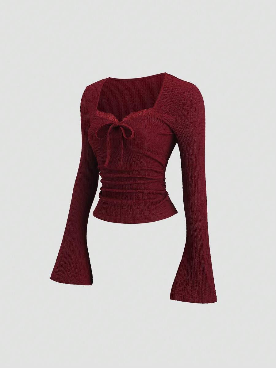 Sweetra 女士万圣节、感恩节、新年、派对、通勤、日常、旅行、度假皆宜。红色紧身上衣，酒红色纹理蕾丝饰边蝴蝶结设计喇叭袖弹力T恤，春/秋/冬季款。 - 酒紅色 - 查看 1