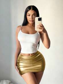 Radiana Váy mini bodycon cạp thấp màu đen gợi cảm thường ngày cho nữ (có quần legging), váy mini màu đen, váy bó, váy ngắn màu đen - Vàng - Xem 4