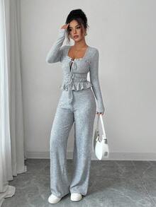 SHEIN PETITE 2件組灰色秋季優雅早午餐女裝時尚刷毛羅紋荷葉邊前綁帶長袖T恤與鬆緊腰寬腿褲套裝，適合嬌小女性 - 灰色 - 查看 3
