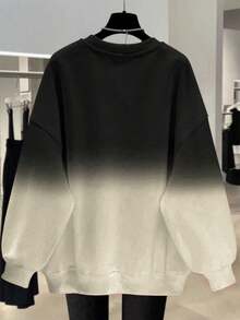 EMERY ROSE Sweatshirt Pullover Kasual Leher Bulat dengan Motif Huruf & Hati Ombre untuk Wanita Ukuran Plus, Bahu Longgar, dan Kerah Bulat - MultiWarna - View 2