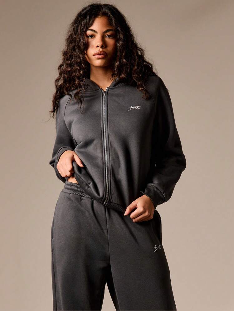 AiiRZ Women's Zip Front Hooded Sweatshirt With Centre Pocket Casual Loungewear Top For Fall Winter Comfort