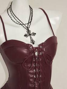 SHEIN ICON 女士Y2K时尚性感夜店派对节日装扮Y2K夜店风露背PU皮迷你吊带裙，黑色 - 酒紅色 - 查看 3