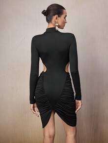 Modelyn 女士纯色高领长袖腰部镂空褶皱修身性感迷你连衣裙 - 黑色 - 查看 2