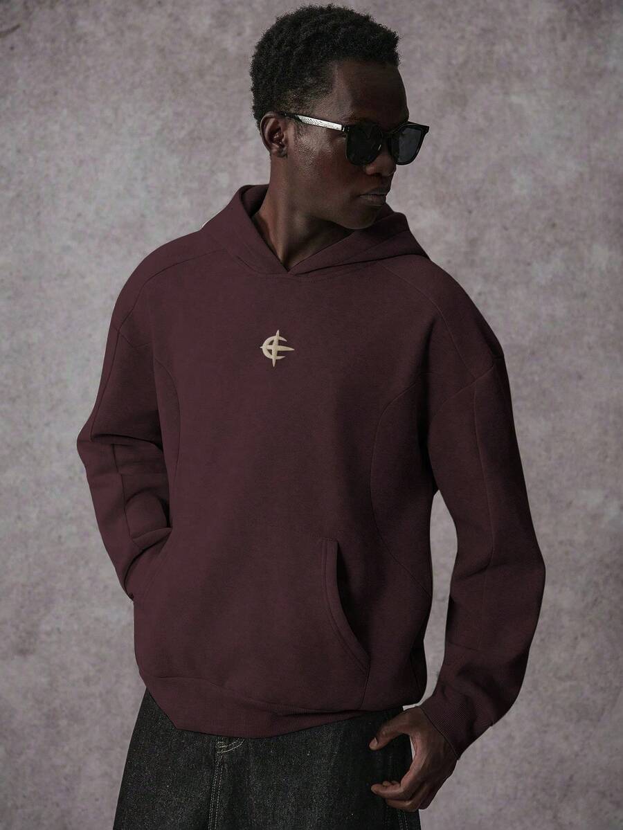 STYNVO sweat-shirt à capuche décontracté à manches longues avec poche et imprimé géométrique pour hommes, sweat-shirt à capuche bordeaux pour l'automne/l'hiver pour hommes - Rouge foncé - Voir 1