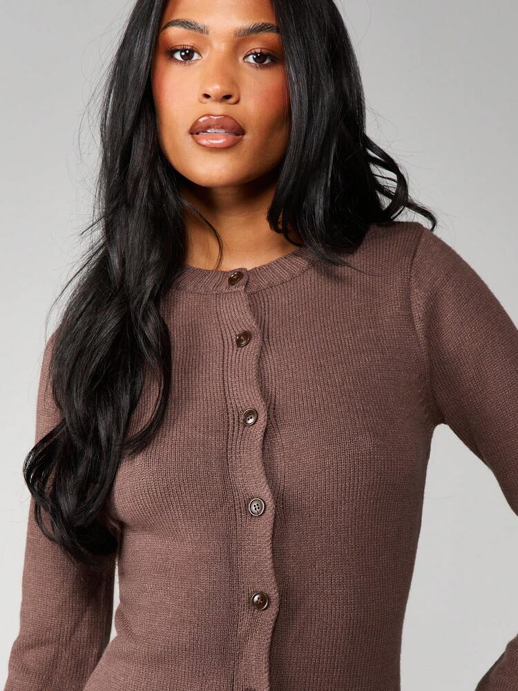 MISSGUIDED Abito cardigan mini a costine con bottoni e maniche lunghe, vestito morbido e caldo per l'autunno e l'inverno