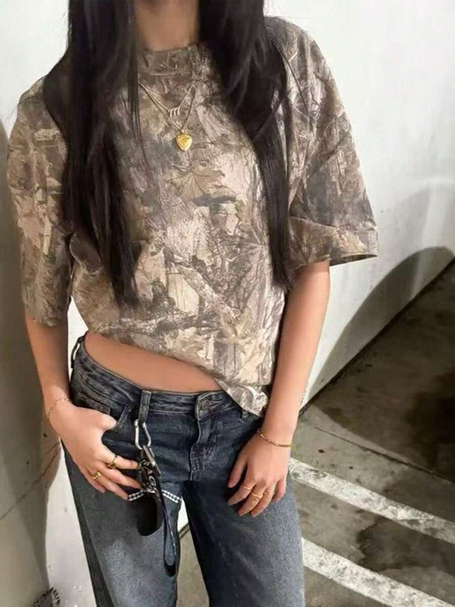 SHEIN Fashionable Leaf Print Loose Fit Round Neck Short Sleeve T-Shirt - Multicolor - View 1