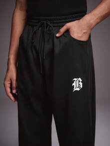 STYNVO Men's Casual Versatile Letter Print Drawstring Waist Sweatpants Nightmare Before Christmas - Black - View 5