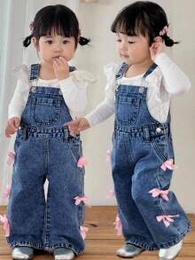 SHEIN 女婴时尚无袖休闲牛仔连体裤 - 中等水洗藍 - 查看 1