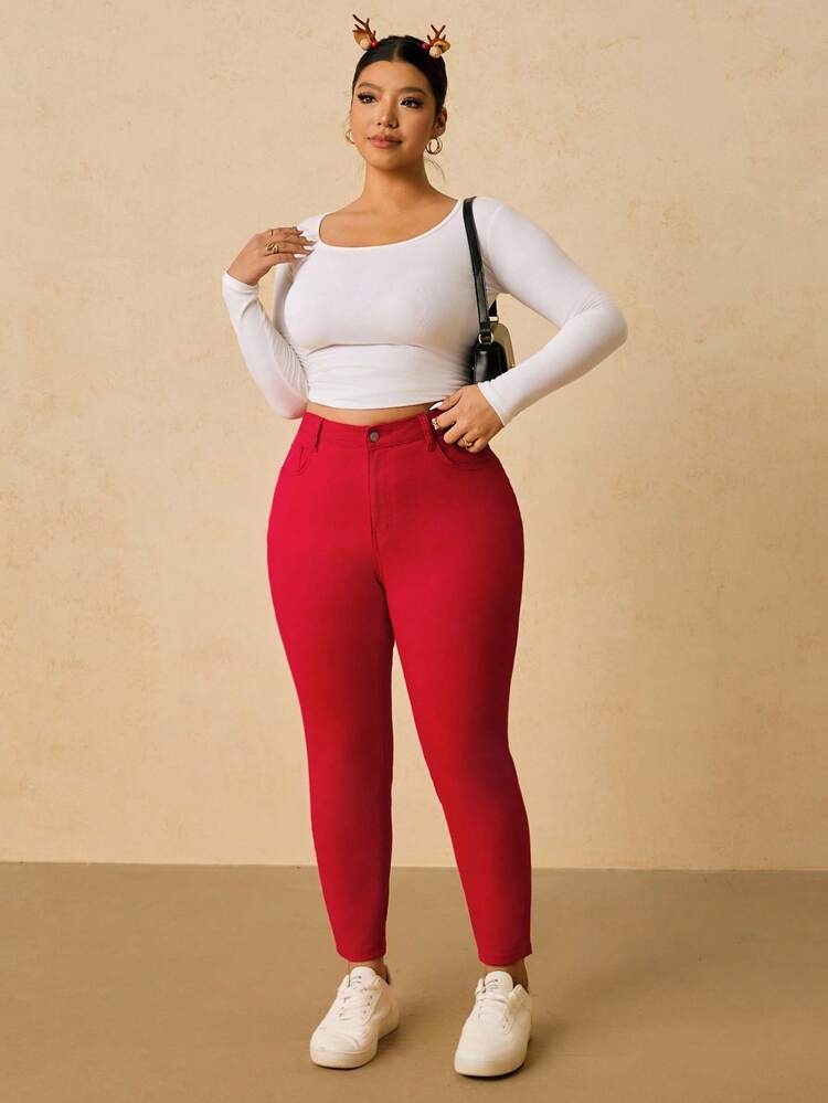 SHEIN Tall CURVE 大码女式休闲纯色修身牛仔裤，蓝色，适合冬季、圣诞节、新年、感恩节、通勤、度假、圣诞节假日派对等场合，红色高弹牛仔裤，运动舒适，毕业季时尚，Y2K可爱街头风，生日派对、婚礼等优雅场合，高挑高弹红色修身牛仔裤，舒适时尚，适合各种场合。 - 紅色 - 查看 4