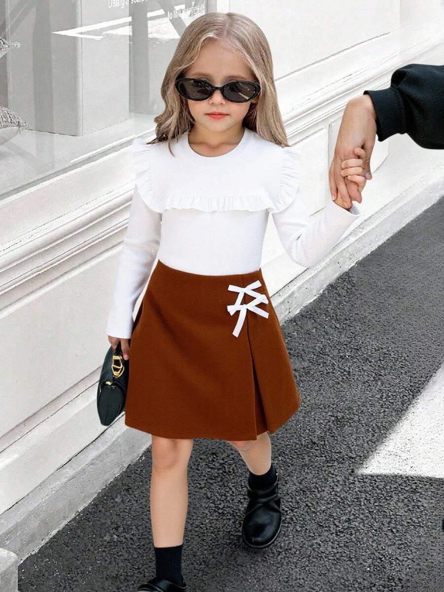 SHEIN Elladie kids 女童可爱黑色罗纹长袖上衣搭配蝴蝶结装饰开衩裙,秋冬T恤套装 - 咖啡棕 - 查看 1