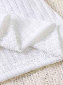 Elladie kids Set de 2 piezas de ropa casual para niñas: Blusa de manga larga con mangas abullonadas en negro + Falda de pana caqui con lazo, estilo dulce y retro, cómodo para uso diario, viajes, escuela, fiestas - Multicolor - Ver 5