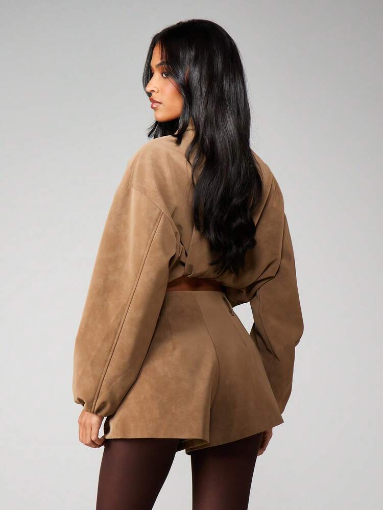 MISSGUIDED Damen Hochtaillierte Wildleder-Shorts mit Gürtel für Herbst Winter Büromode