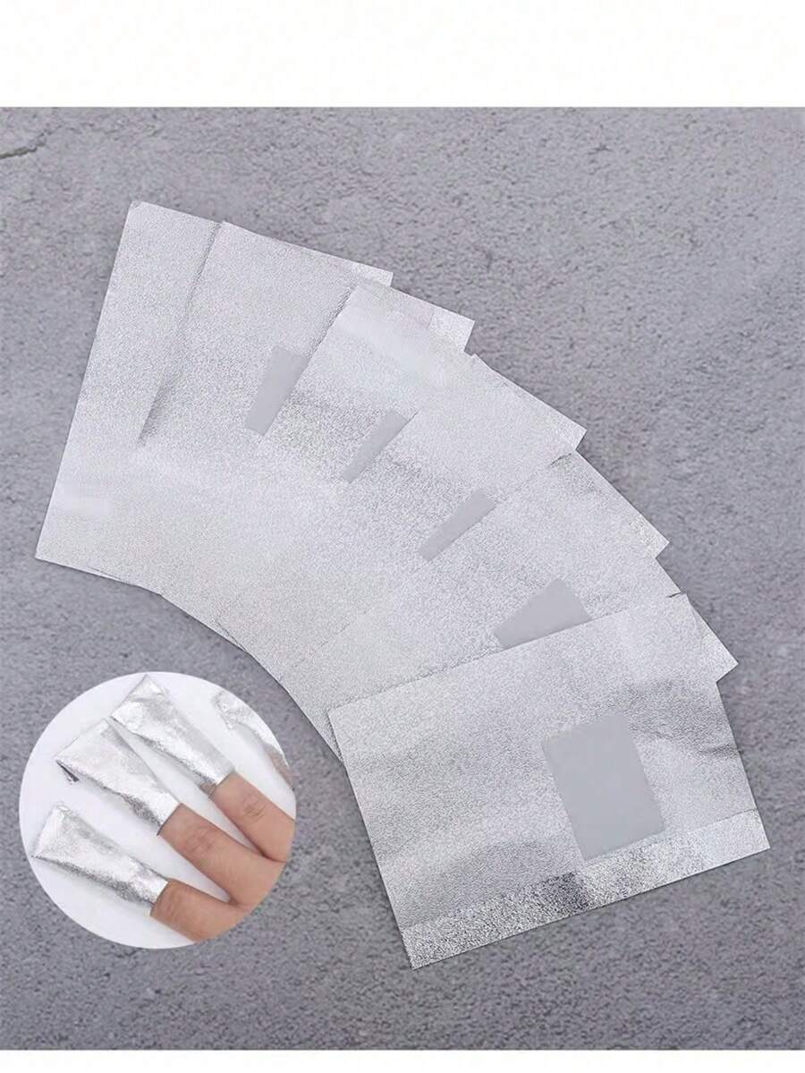 300 片铝箔指甲油卸甲棉片，吸水布块，2 英寸 x 3 英寸尺寸，适合家庭美甲和沙龙使用，可卸除凝胶指甲油、普通指甲油和亚克力指甲。 - 銀色 - 查看 1