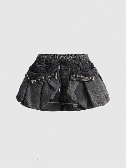 Fairycore Y2K Cargo-Stil Destroyed Denim-Shorts mit großen Taschen & Nieten für Frauen