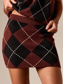 AiiRZ Argyle Pattern Knit Mini Sweater Skirt For Preppy Academic Style Fall Winter Or Casual Wear - Multicolor - View 5