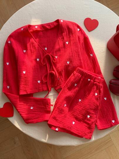 Comfortcana 2pcs Women's  Autumn/Winter Red & White Heart Pattern Lace-Up Long Sleeve Top And Shorts Set, Christmas Outfit