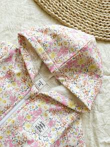 SHEIN Vintaside Kids معطف مقنع بطبعة زهور صغيرة للبنات الرضع، إغلاق بسحاب، بطانة حرارية، ملابس خارجية شتوية عصرية وكاجوال - وردي فاتح - مشاهدة 7