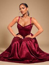 Radiana Kadınlar İçin Şık Bordo Uzun Elbise, Vintage Romantik Saray Tarzı Jakarlı Saten Prenses Elbisesi, Sevgililer Günü, Randevu, Parti, Doğum Günü, Düğün, Ziyafet, Kokteyl Partisi, Bahçe Çay Partisi, Mezuniyet Töreni, Resmi Günler, Noel, Yılbaşı Gecesi ve Tatil Kıyafetleri İçin Uygundur