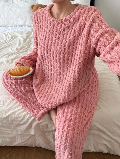 SHEIN 大码柔软蓬松提花舒适睡衣套装，冬季服装