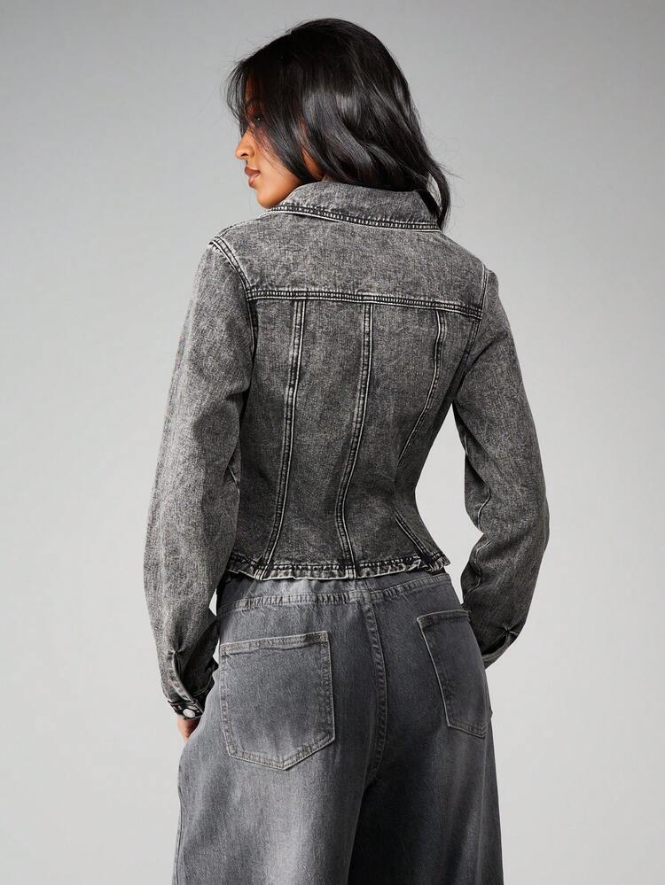 MISSGUIDED Vintage graue Denim Jacke mit Peplum-Saum, Knopfverschluss, Kragen, klassische Herbstoberbekleidung