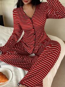 SHEIN 女士针织休闲宽松条纹印花上衣和裤子套装，秋冬服装 - 紅色 - 查看 6