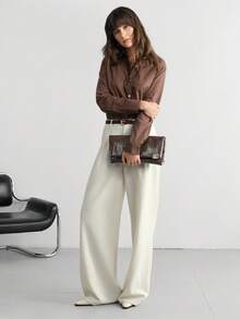 SHECARRY Túi cầm tay phong bì đơn giản và thời trang dành cho nữ với khóa cài trang trí tinh tế, thích hợp cho các cuộc hẹn đi làm hàng ngày - Màu Đỏ Sâu - Xem 4