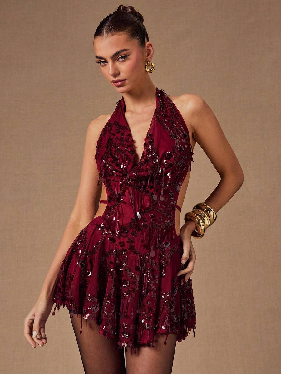 SHEIN BAE 纯绿色优雅串珠流苏刺绣露背系带迷你连衣裙，适合度假、优雅派对、万圣节、日夜外出、宴会、音乐节、圣诞节等场合。