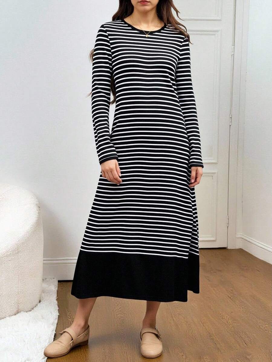 Tween Mädchen) Lässiges, elegantes, schlichtes Pendler-Kleid für Herbst/Winter mit gestreiftem Patchwork, Schlitz und langem Strick-Schnitt - Schwarz - Übersicht 1