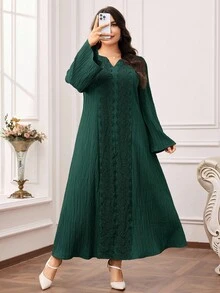 Al Najma Plus Size Women's Lace Patchwork V-Neck Long Sleeve Elegant Arabic Style Maxi Dress - Dark Green - View 7
