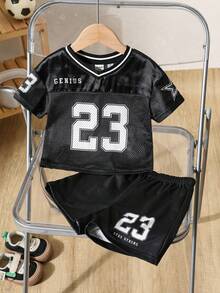 SHEIN 2 Stück/Set Baby Jungen süßer Sportlich Lässig Sommer Schwarzes Zahlen Muster Locker Kurzarm Top und Elastischer Taille Shorts Set, Sportoutfit für Basketball, Fußball - Verschiedenfarbig - Übersicht 3