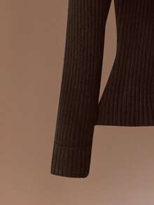 GlowEve Sweater Leher Bulat Hitam Asimetris 2-in-1 Bergaya Mewah, Gaya Korea Minimalis untuk Wanita di Musim Gugur - Coffee Brown - View 5