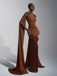 Elitara 优雅、浪漫、性感、简约、灰绿色、天鹅绒面料、流苏装饰、手工串珠、亮片拖尾、时尚、节日、度假、生日派对、婚礼、正式晚宴礼服 - 棕色 - 查看 1